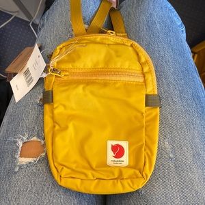 Fjallraven high coast pocket color ochre